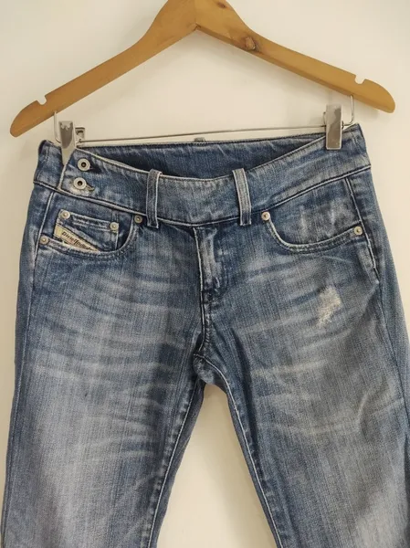 Calça Jeans Feminina DIESEL - Tam. 36