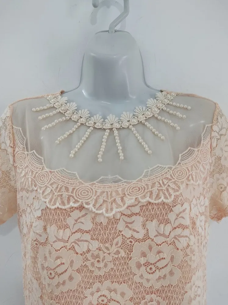 Blusa de Renda e Pérolas - Tam. P