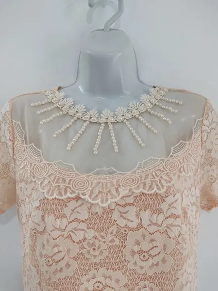 Blusa de Renda e Pérolas - Tam. P