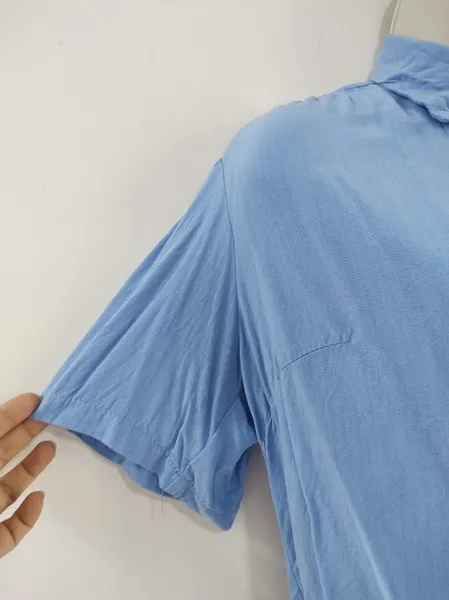 Camisa Cropped Azul - Tam. M