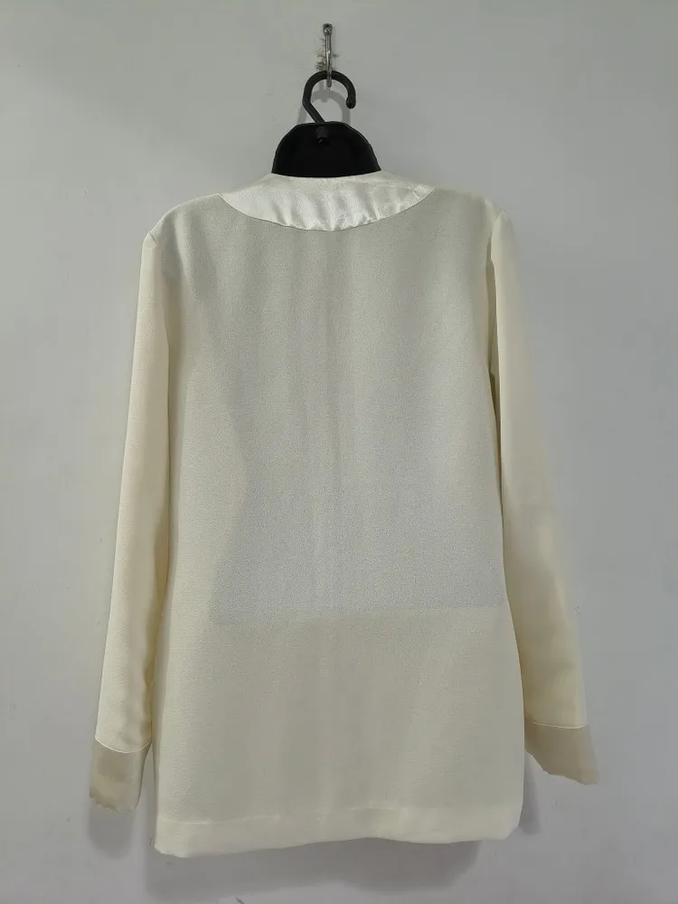 Blazer Feminino Creme com Acabamento Acetinado - Tam. G