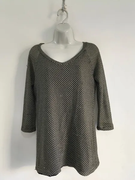 Blusa Feminina Preta e Dourada - Tam. M