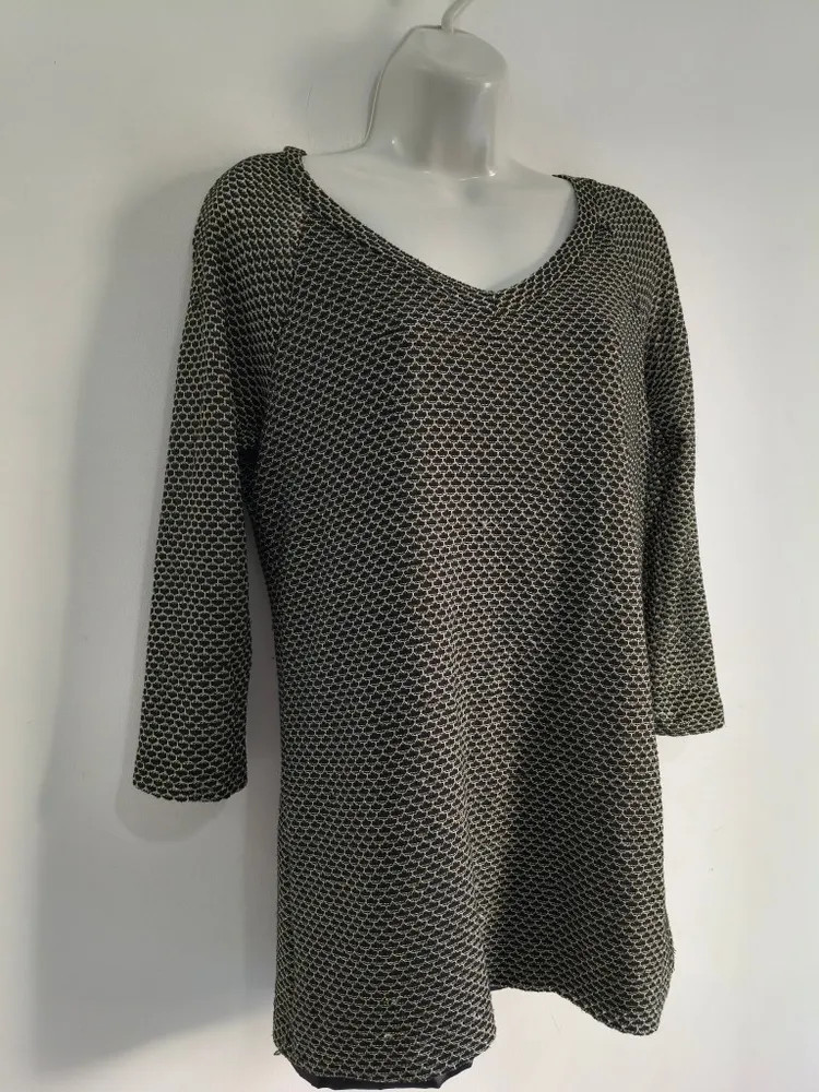 Blusa Feminina Preta e Dourada - Tam. M