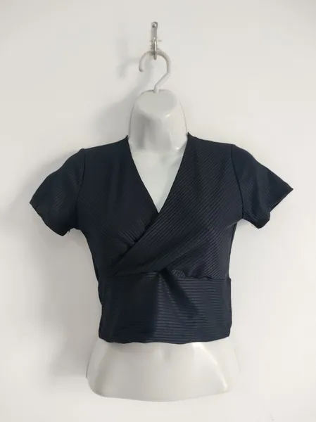 Cropped Feminino Canelado Preto Semi Novo - Tam. P