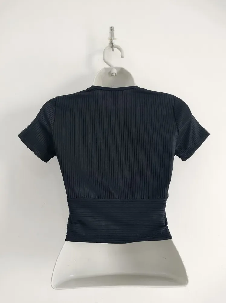 Cropped Feminino Canelado Preto Semi Novo - Tam. P