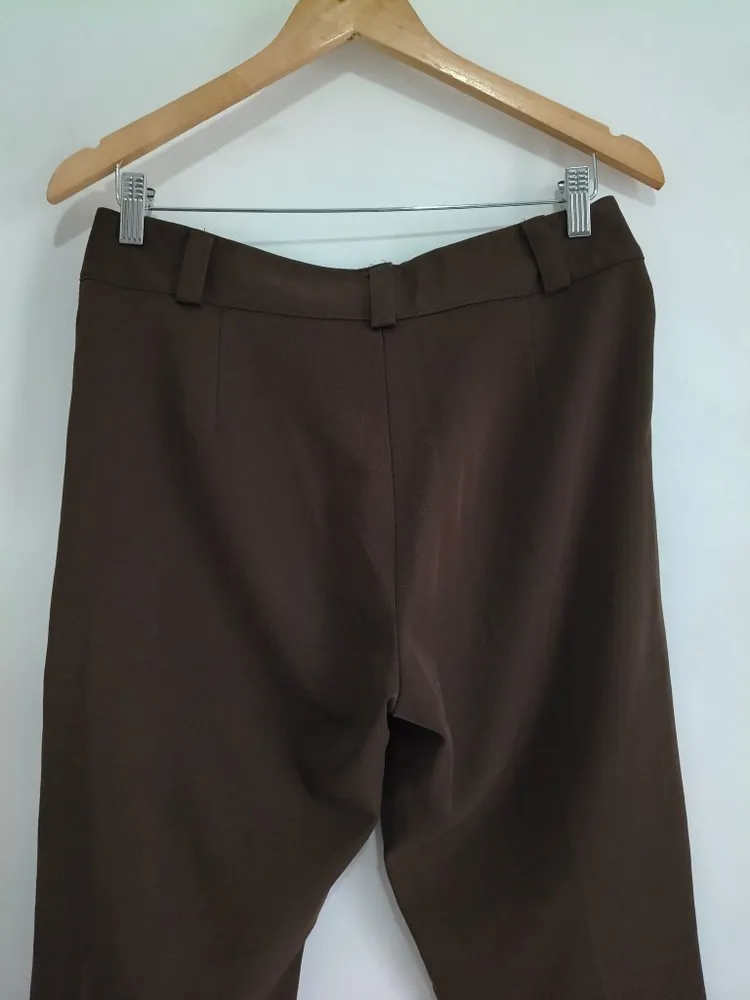 Calça de Alfaiataria Feminina Marrom - Tam. 42