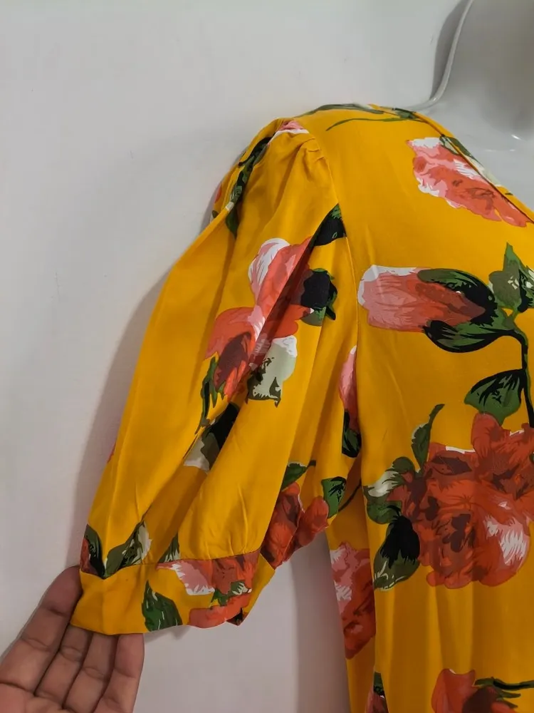 Blusa Feminina Amarela Floral com Manga Princesa - Tam. P