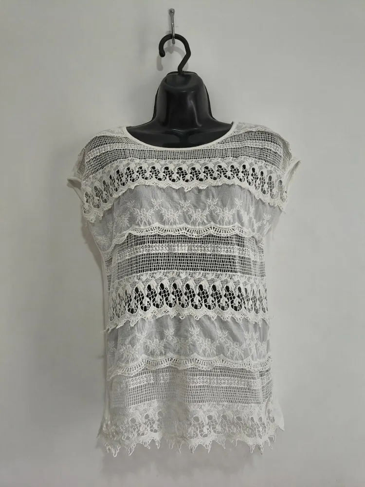Blusa Feminina Branca com Renda da Yessica - Tam. M