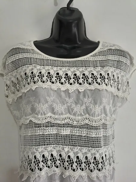 Blusa Feminina Branca com Renda da Yessica - Tam. M