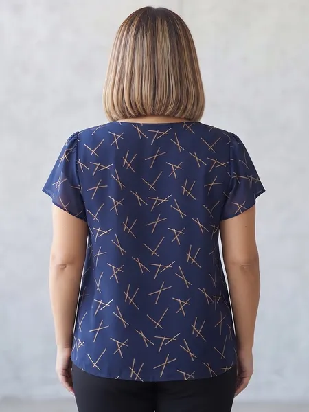 Blusa Plus Size Azul Marinho Com Strass Na Gola - Tam. XGG