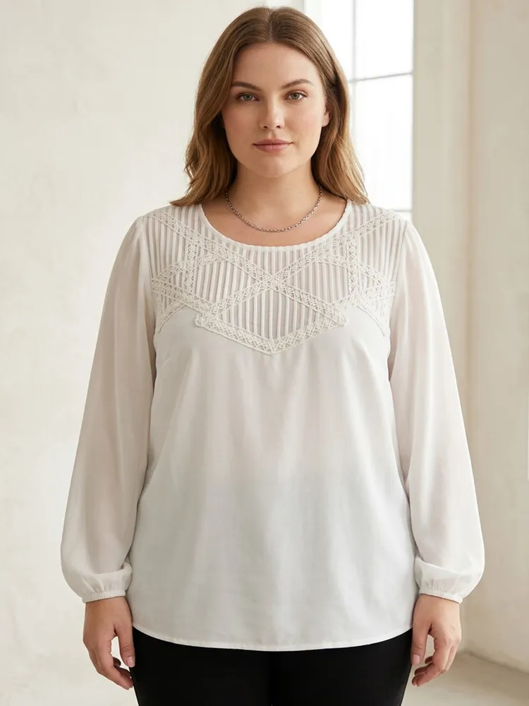 Blusa Bata Feminina Branca Renda na Gola da Yessica - Tam. G