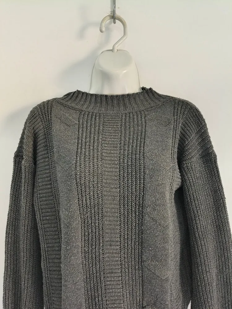 Suéter de Tricô Cinza Feminino - Tam. M
