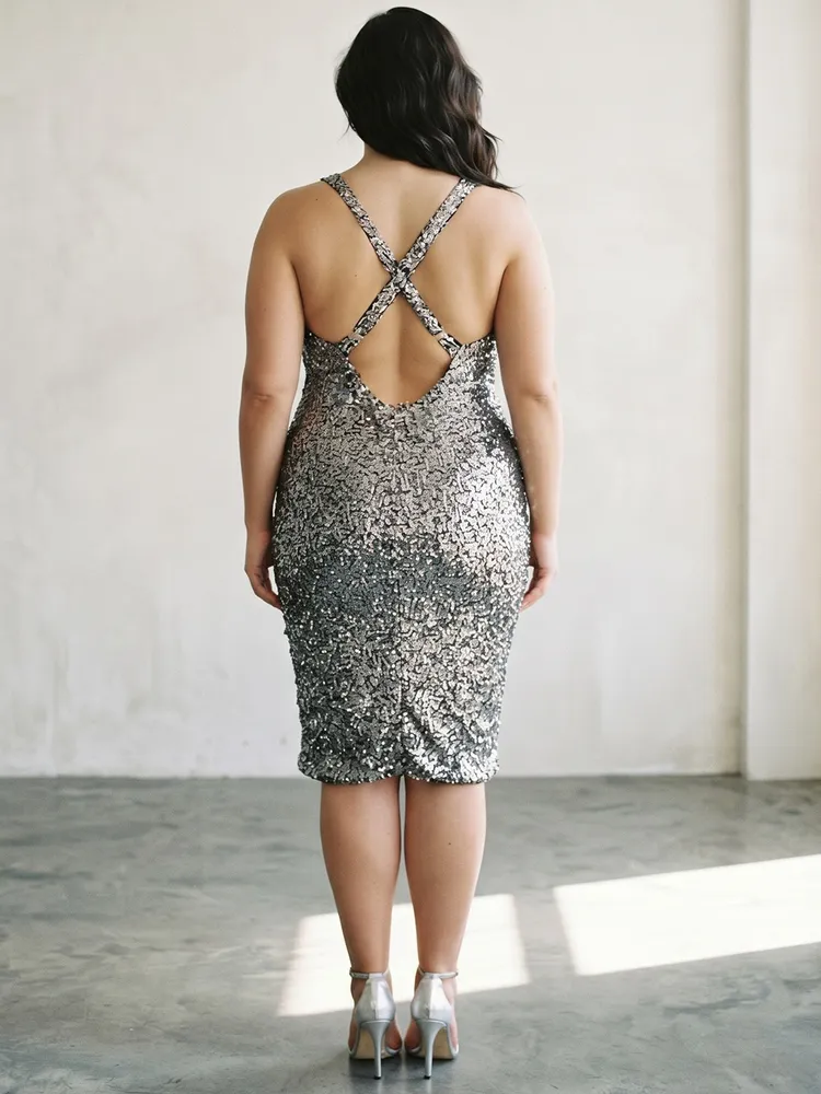 Vestido de Festa com Paetês da CLAUDIA RABELO NOVO Tam. G