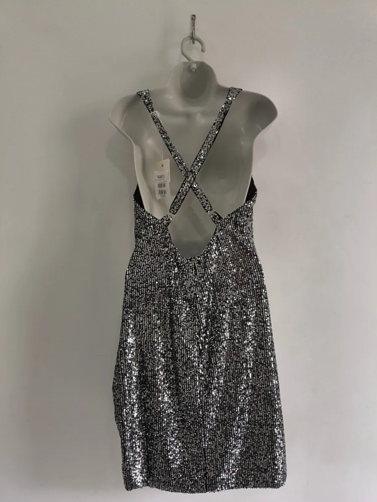 Vestido de Festa com Paetês da CLAUDIA RABELO NOVO Tam. G