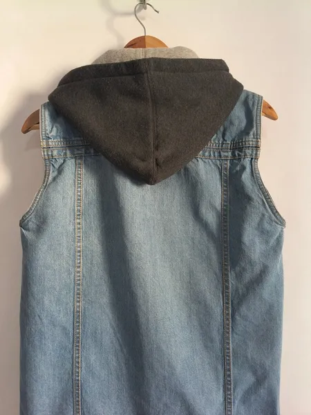 Colete Jeans com Capuz Removível da Bluesteel - Tam. P