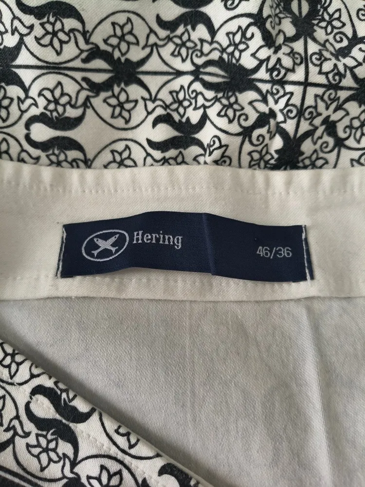 Saia de Sarja Plus Size Estampada da Hering - Tam. 46