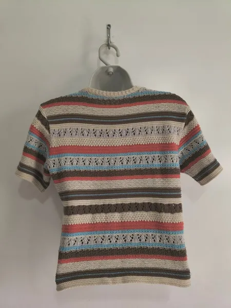 Blusa Cropped de Tricô Listrada - Tam. M