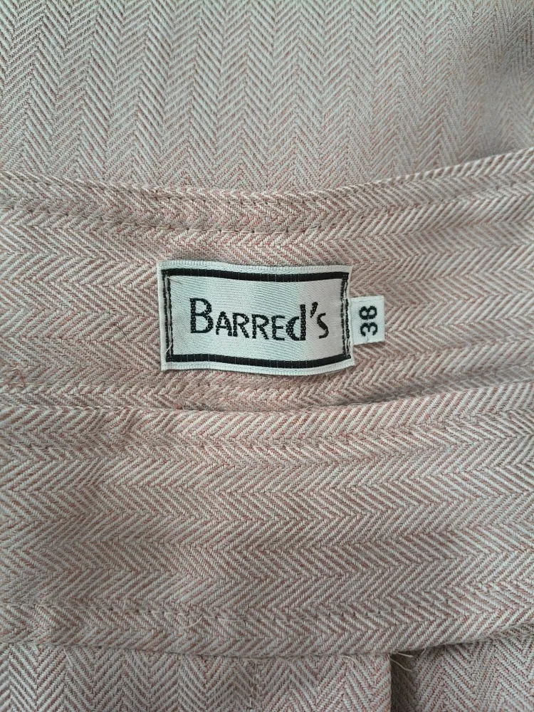 Calça de Alfaiataria Rosa da Barreds - Tam. 38