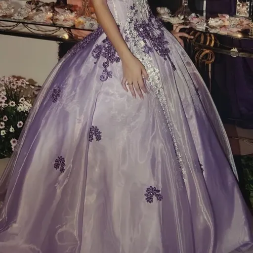vestido 15 anos lilas