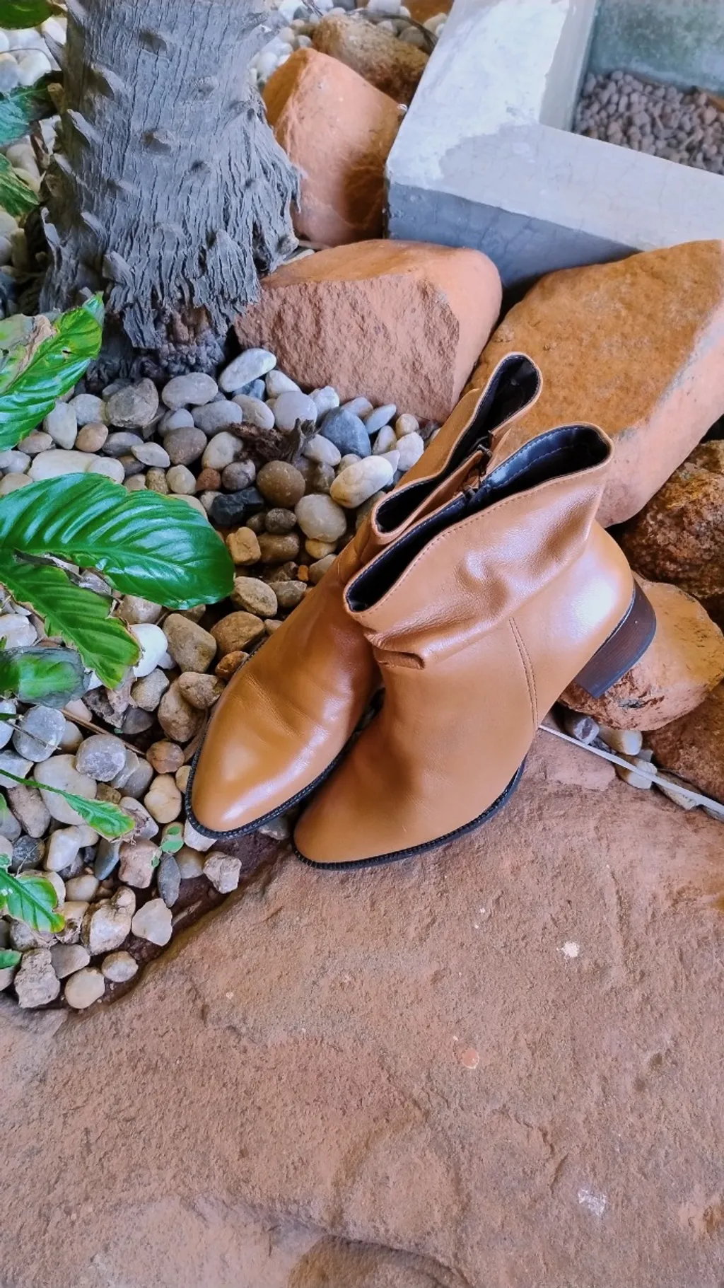 Bota Caramelo Cano Curto da Viviana Calçados