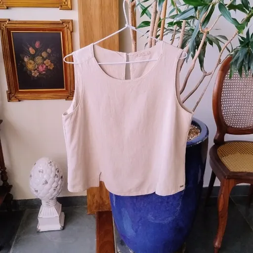 Regata Bege de Viscolinho com Modelagem Ampla da Vizoo