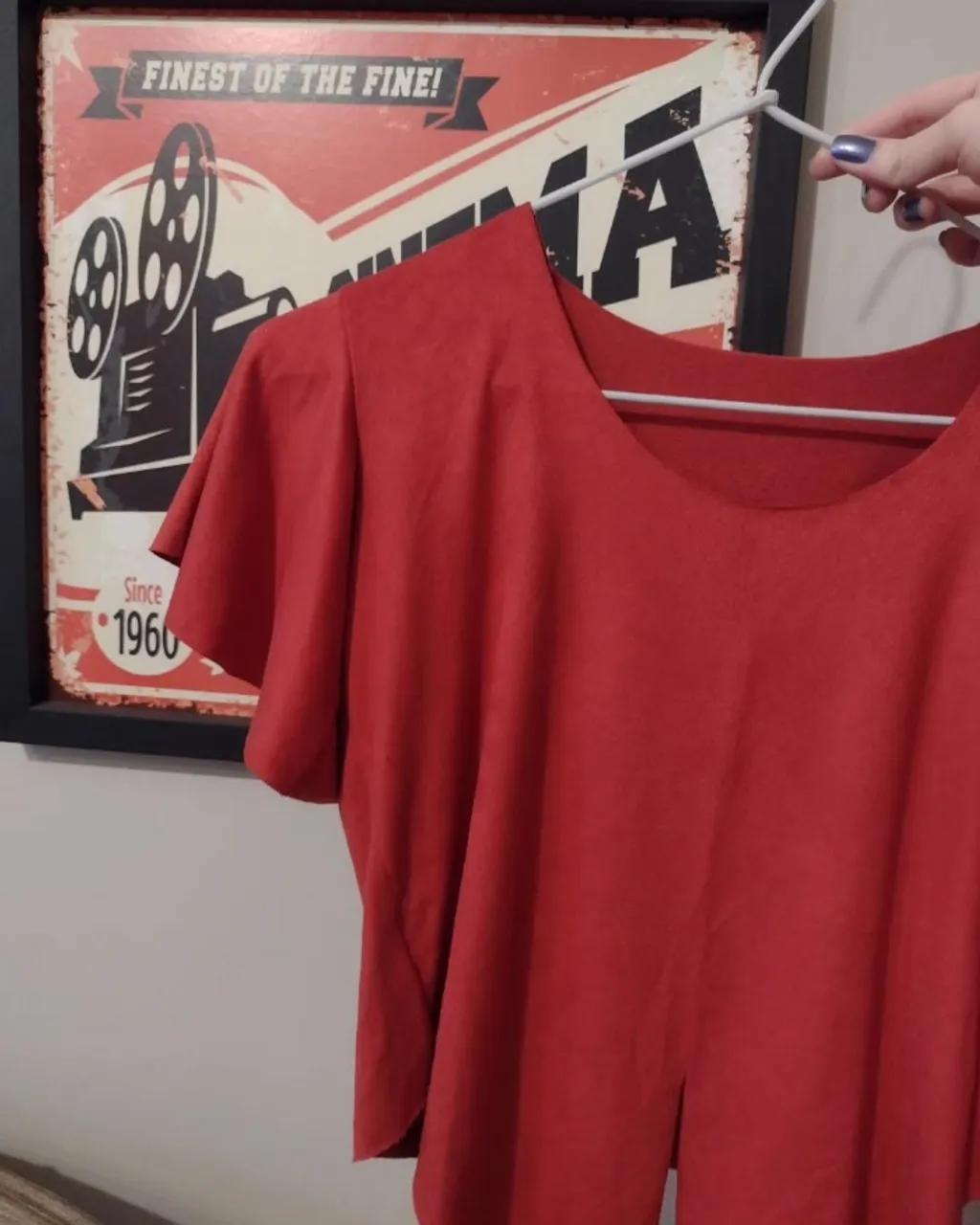 Blusa Cropped Vermelha de Suede