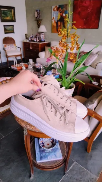 Tênis Converse Chuck Taylor Bege