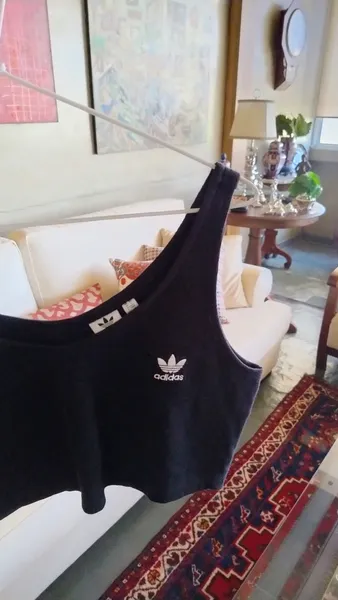 Top Adidas Preto Cropped Esportivo