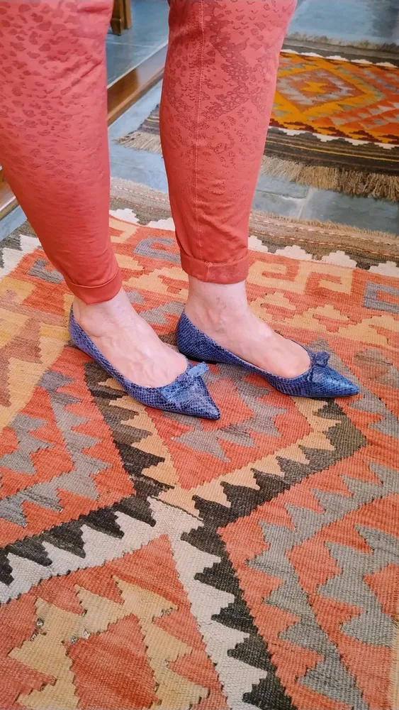 Sapatilha Azul Texturizada da Viviana Calçados