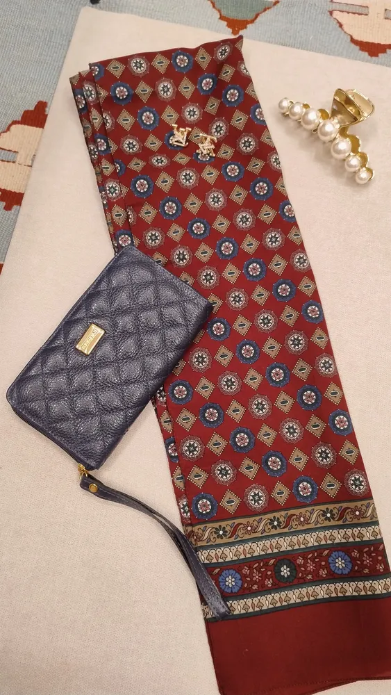 Kit Encharpe Vintage com Carteira, Brinco e Presilha