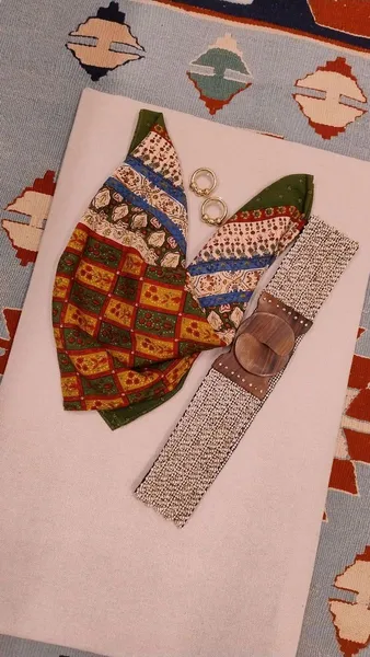 kit boho romance lenço com brinco e cinto artesanal