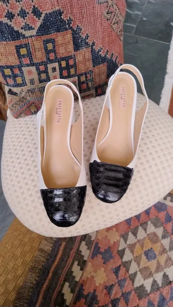 Slingback Anzetutto Bicolor com Phyton Legítimo