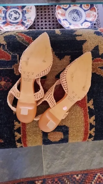 Sapato Slingback de Ráfia Lelive