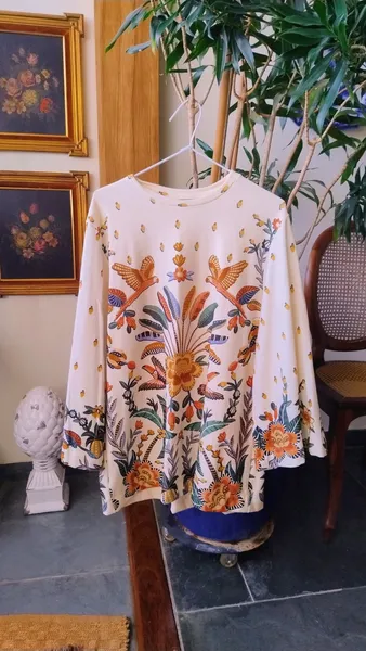 Vestido de Moletom Floresta Chic da Farm