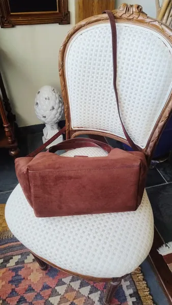Bolsa Marrom em Suede da Hering