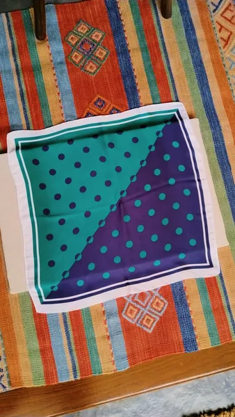 Lenço Rubi by Cotton On Poá Verde e Azul Marinho
