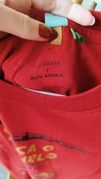 Camiseta Farm e Rafa Amorim