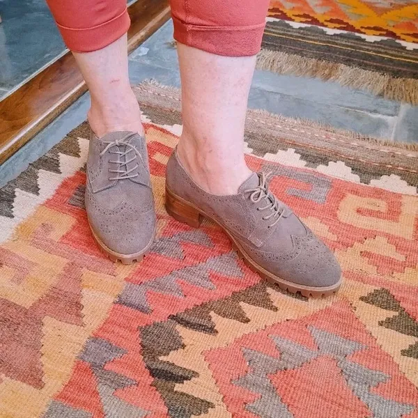 Sapato Oxford de Camurça Verde Militar da Calzatto