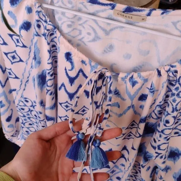 Bata Estampada Azul e Branca da Garage Rio