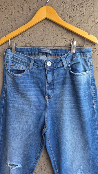 calça skinny