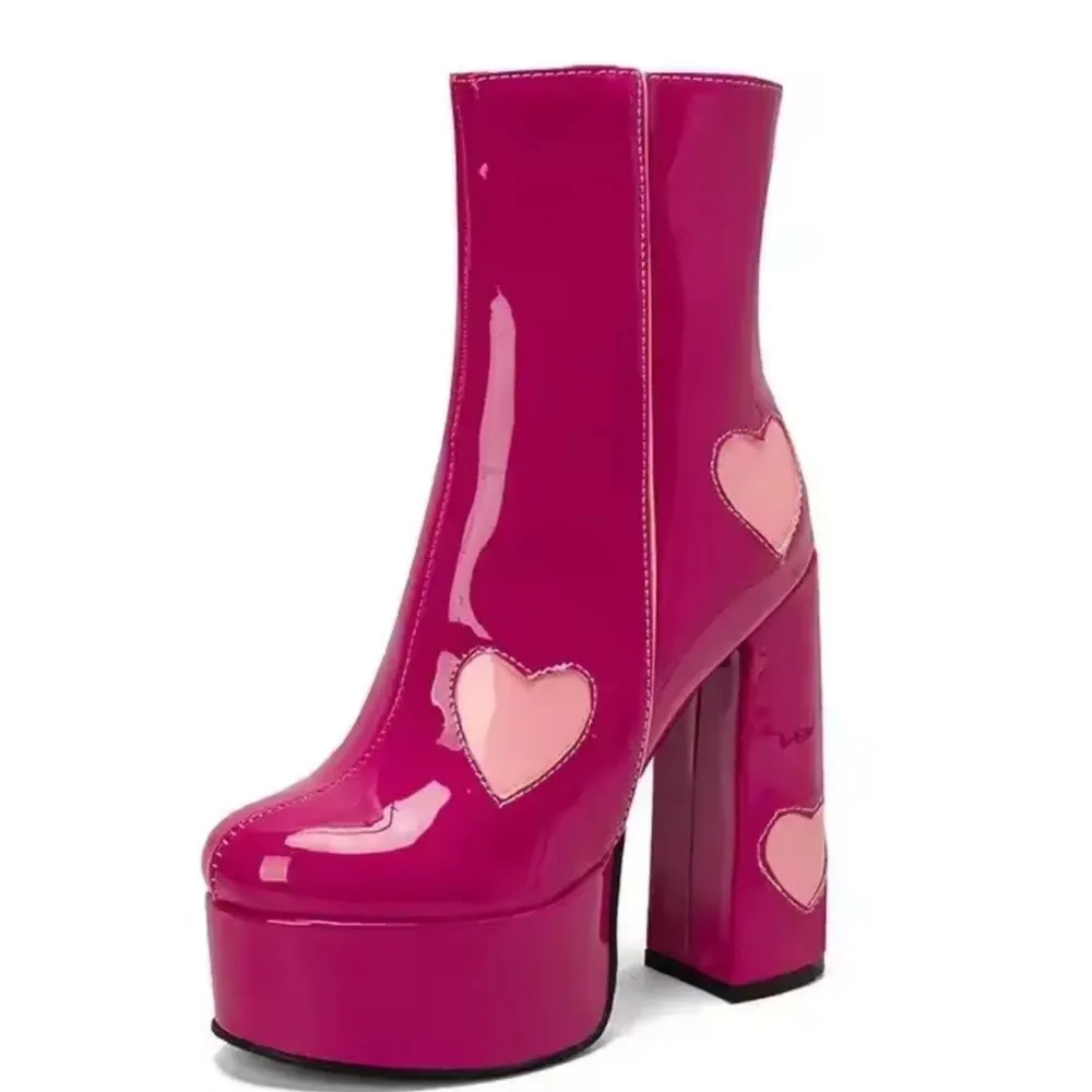 bota pink rosa verniz plataforma com corações tam 37