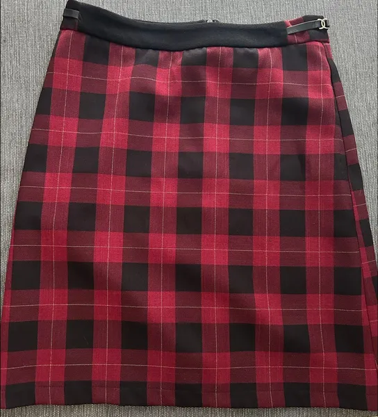 conjunto de blusa manga longa e saia xadrez anos 90