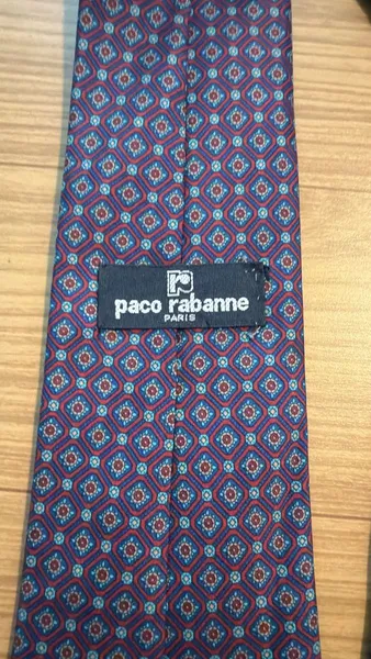 gravata paco rabanne seda estampada