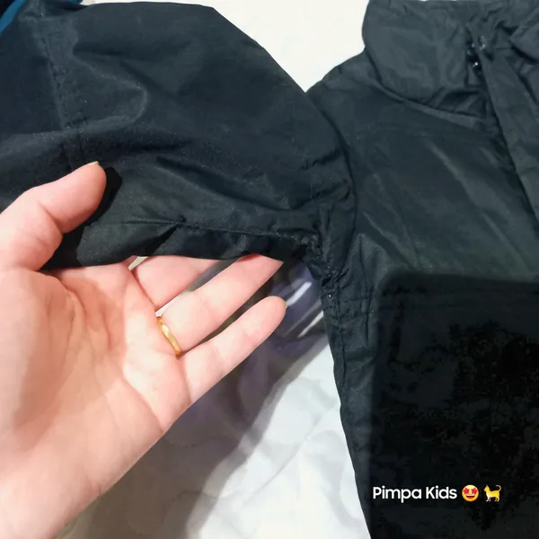 Jaqueta infantil em nylon acolchoada tam 4