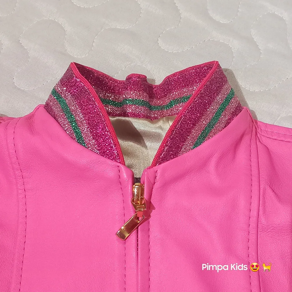 Jaqueta infantil em courino estilo Barbie tam P