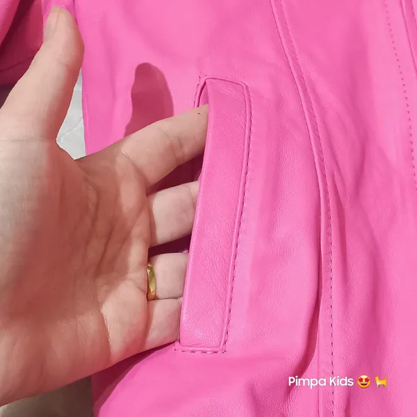 Jaqueta infantil em courino estilo Barbie tam P