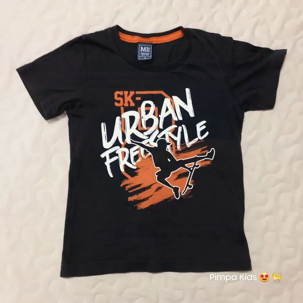 Camiseta infantil Mis, tamanho 4, preta