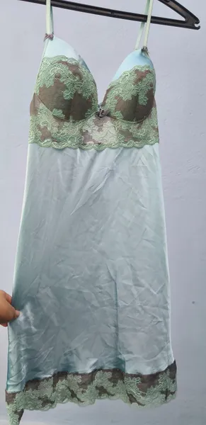 camisola cetim e renda