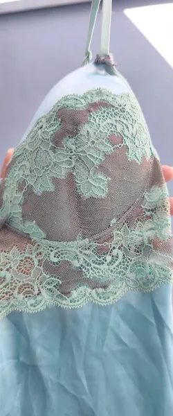 camisola cetim e renda