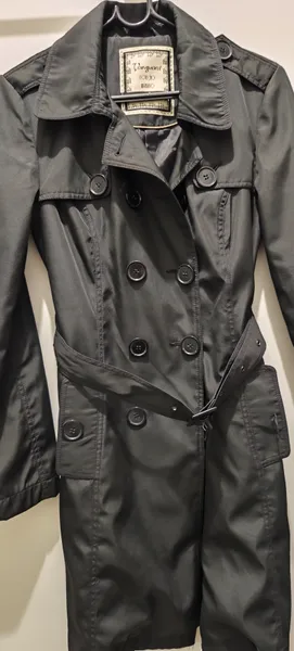 trench coat preto